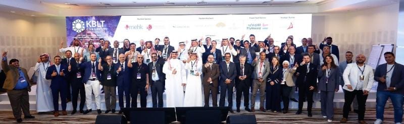 You are currently viewing المؤتمر السنوى الثالث لأعمال المملكة والسفر الفاخر يسلط الضوء على خيارات السفر للسعوديين الجلسات ملهمة والمحادثات كانت مثمرة عبر الاجتماعات الهادفة إلى ايجاد فرص عمل مستقبلية