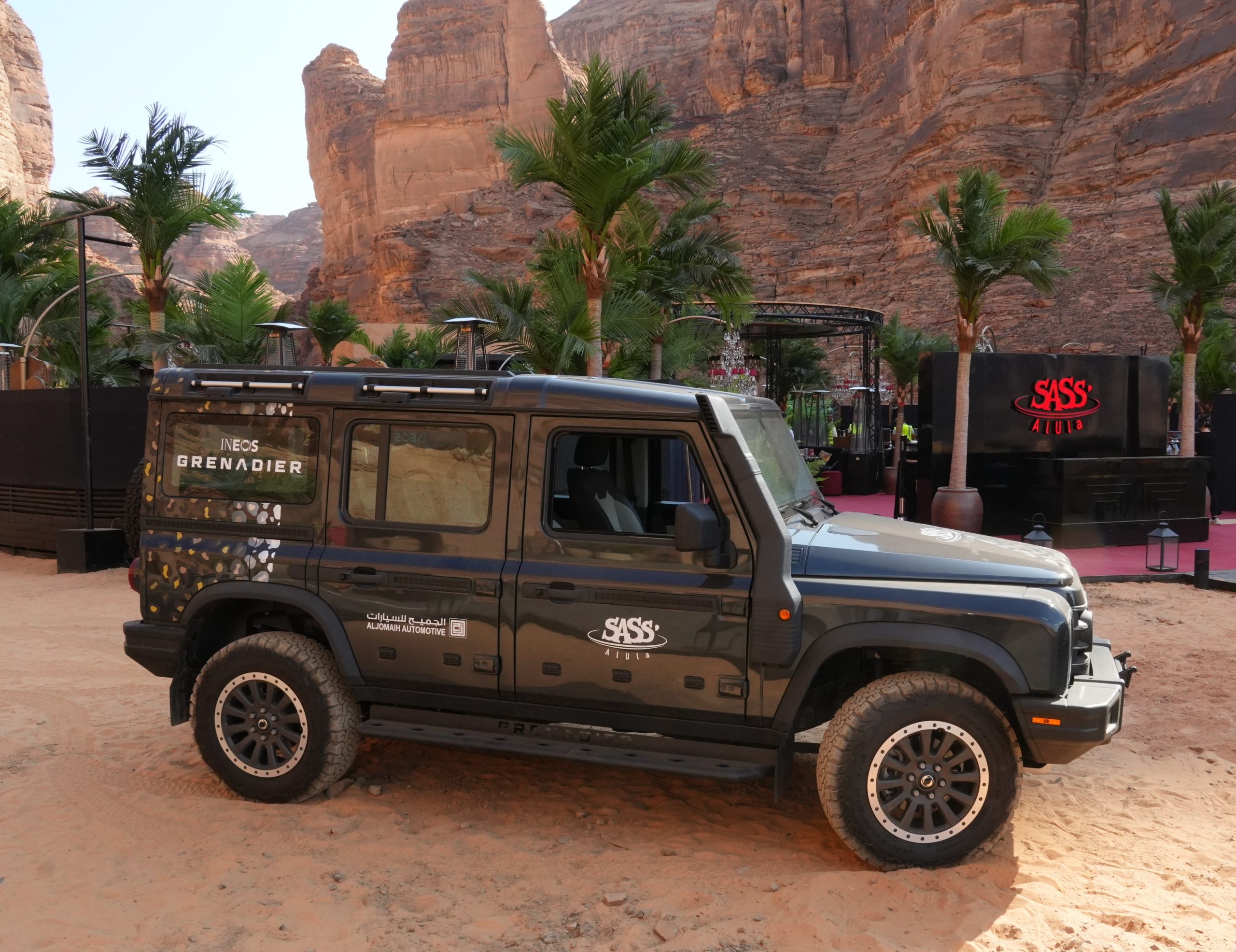 You are currently viewing مطعم ساس كافيه موناكو يعود إلى العُلا لتقديم تجربة استثنائية بالشراكة مع INEOS Automotive