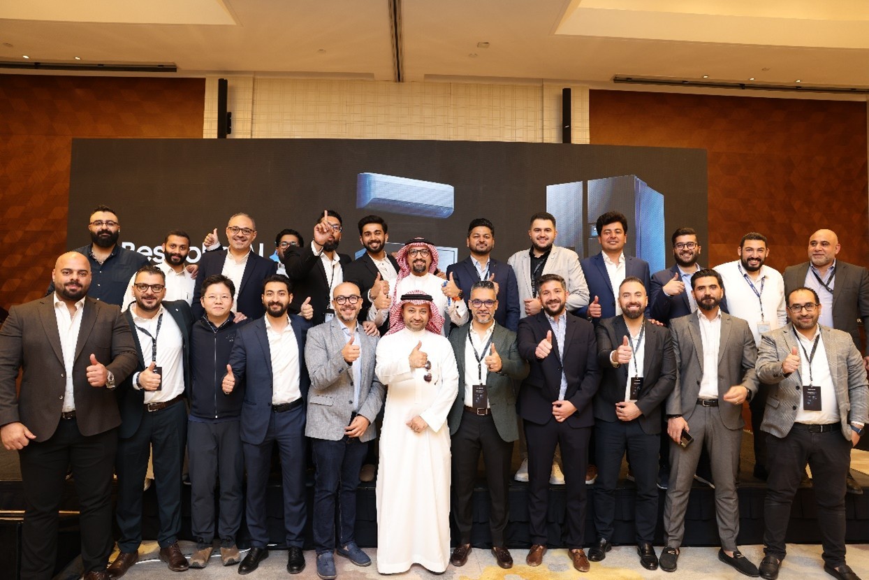 You are currently viewing سامسونج للإلكترونيات تحتفل بإطلاق أجهزتها المنزلية الرقمية من طراز Bespoke AI في العاصمة السعودية الرياض