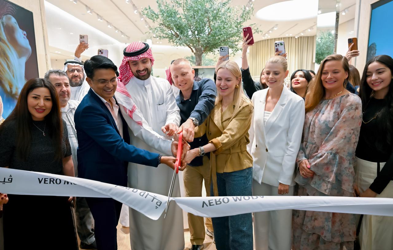You are currently viewing Al-Safa Group Opens the Newest VERO MODA Store in Saudi Arabia