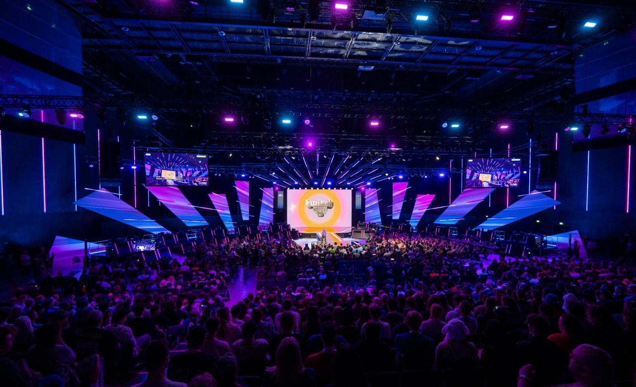 You are currently viewing Twitch تحتفل بمرور 10 سنوات على TwitchCon مع إعلانات رئيسية عن منتجات جديدة وتوسيع الدعم اللغوي في المنطقة