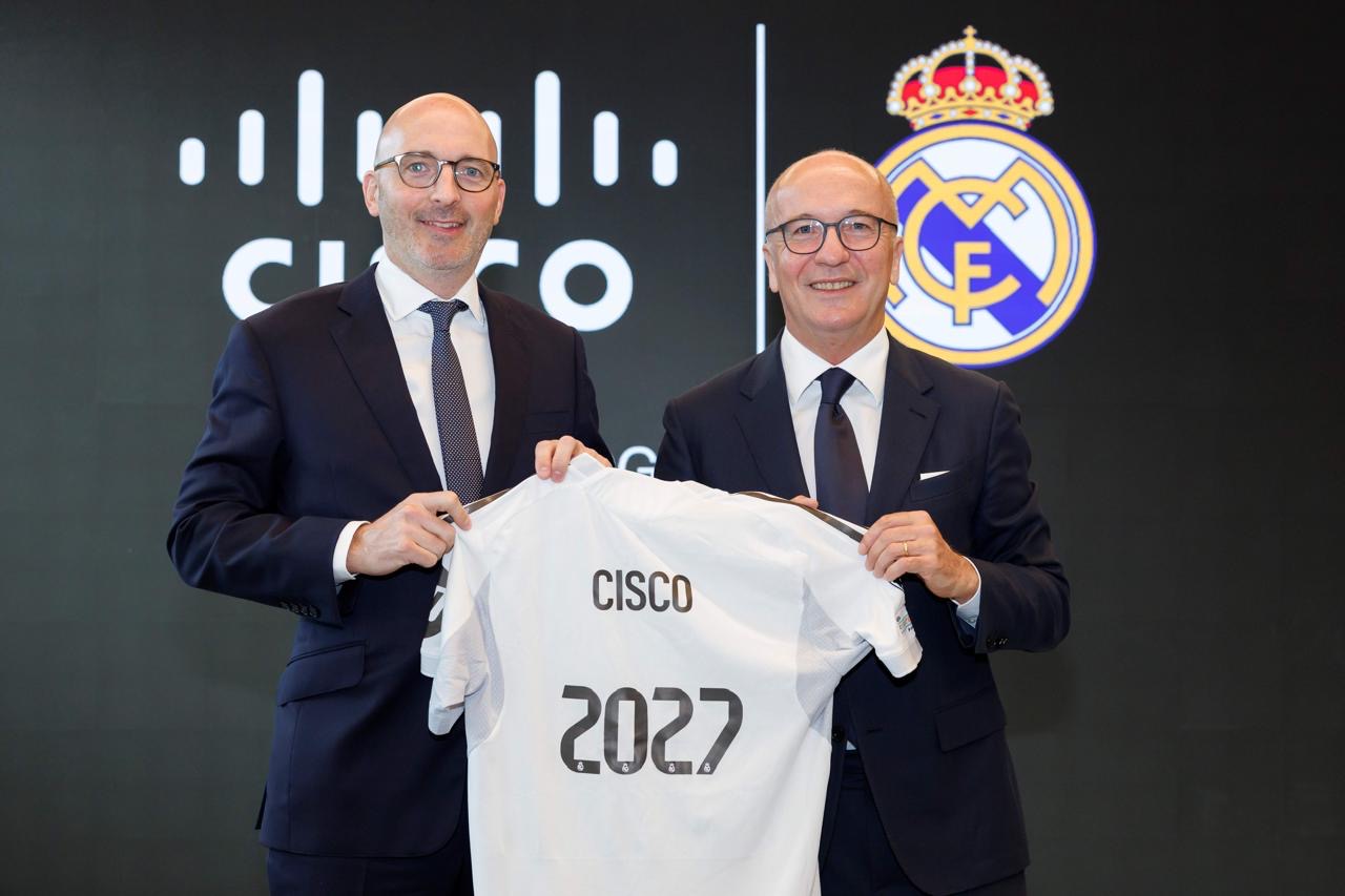 You are currently viewing سيسكو وريال مدريد توسعان شراكتهما لإعادة تعريف الابتكار الرياضي باستخدام الذكاء الاصطناعي والاتصال