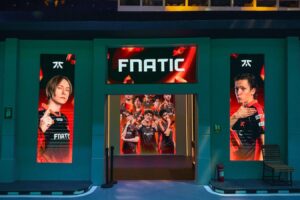 سوني إنزون تتعاون مع فريق فناتك لتوفير تجربة غامرة للزوار خلال كأس العالم للرياضات الإلكترونية 2025