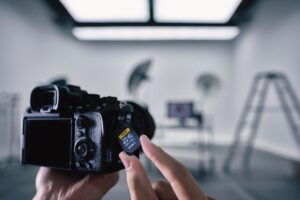 سوني تطلق ميكروفون ECM-778الموجه بجودة صوت استثنائية وتصميم مدمج