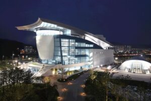 تحت شعار: “بناء غدٍ مستدام: التواصل، الابتكار، الازدهار” “أبيك 2025” تنطلق في جيونجو الكورية 31 أكتوبر المقبل