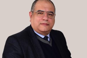 التعزيز، وليس الاستبدال: التطبيقات العملية المبكرة للذكاء الاصطناعي التوليدي كعامل داعم في المؤسسات