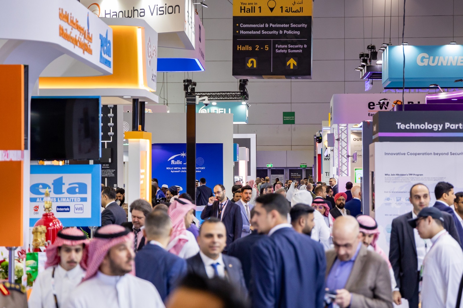 You are currently viewing *تحت رعاية صاحب السمو الملكي الأمير عبدالعزيز بن سعود بن نايف بن عبدالعزيز آل سعود، وزير الداخلية تنطلق أكبر دورة لمعرض إنترسك السعودية غداً*