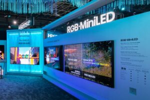 هايسنس تكشف عن ابتكاراتها في شاشات RGB-MiniLED وتقنيات الصوت الغامر خلال معرض IFA 2025