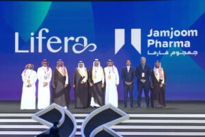 *لايفيرا وجمجوم فارما تُطلقان مشروعًا مشتركًا استراتيجيًا لتعزيز مستقبل الصناعات الحيوية في المملكة العربية السعودية*