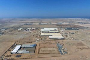 الرئيس التنفيذي لمجموعة هيونداي موتور، أويسون تشونغ، يلتقي صاحب السمو الملكي الأمير محمد بن سلمان، ويستعرض بناء المصنع الجديد