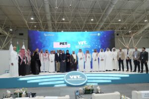 معرض الطب البيطري والحيوانات الأليفة في نسخته الرابعة .. اتفاقيات استثمارية واعدة