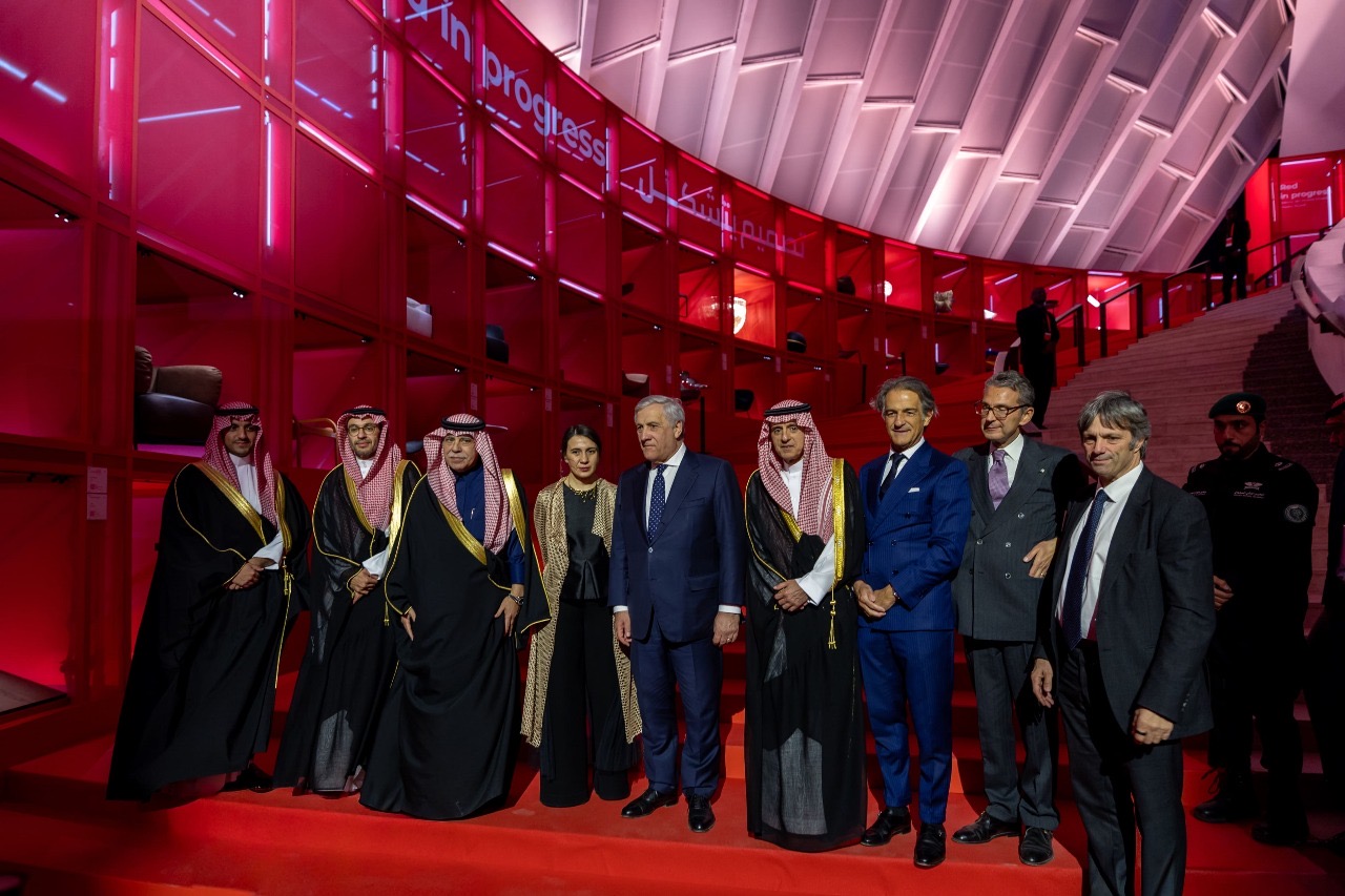 You are currently viewing افتتاح “سالوني ديل موبيلي.ميلانو” لأول مرة في الرياض بتعاون سعودي إيطالي تحت شعار “تصميم يتشكّل”