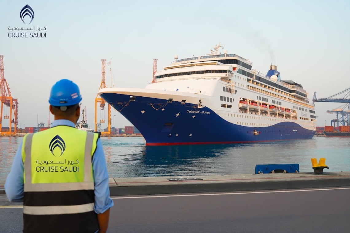 You are currently viewing Cruise Saudi welcomes Celestyal on its maiden call to Jeddah with plaque exchange