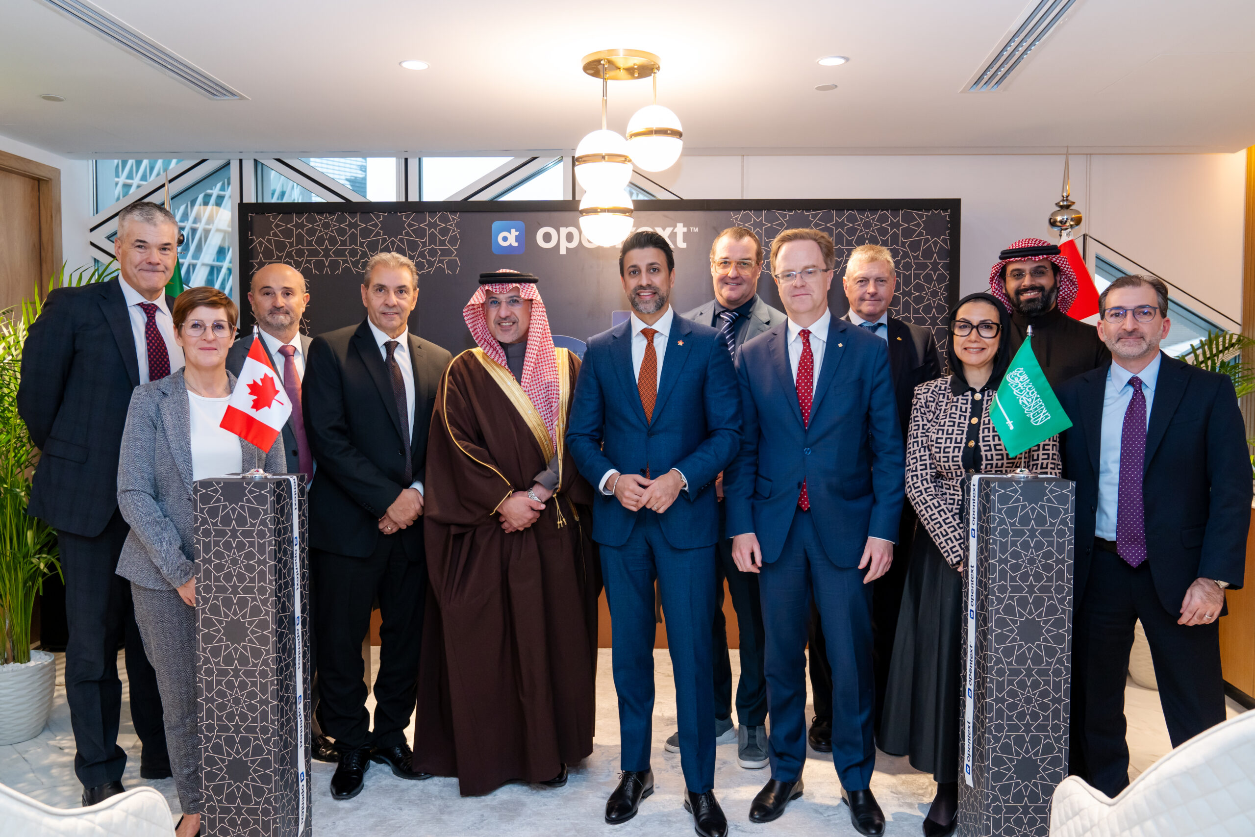 You are currently viewing أوبن تكست” تفتتح مقرّها الإقليمي في الرياض لتوسيع الاستخدام الآمن للذكاء الاصطناعي المؤسسي وزير التجارة الدولية الكندي يشارك في مراسم الافتتاح ضمن البعثة التجارية الكندية إلى السعودية