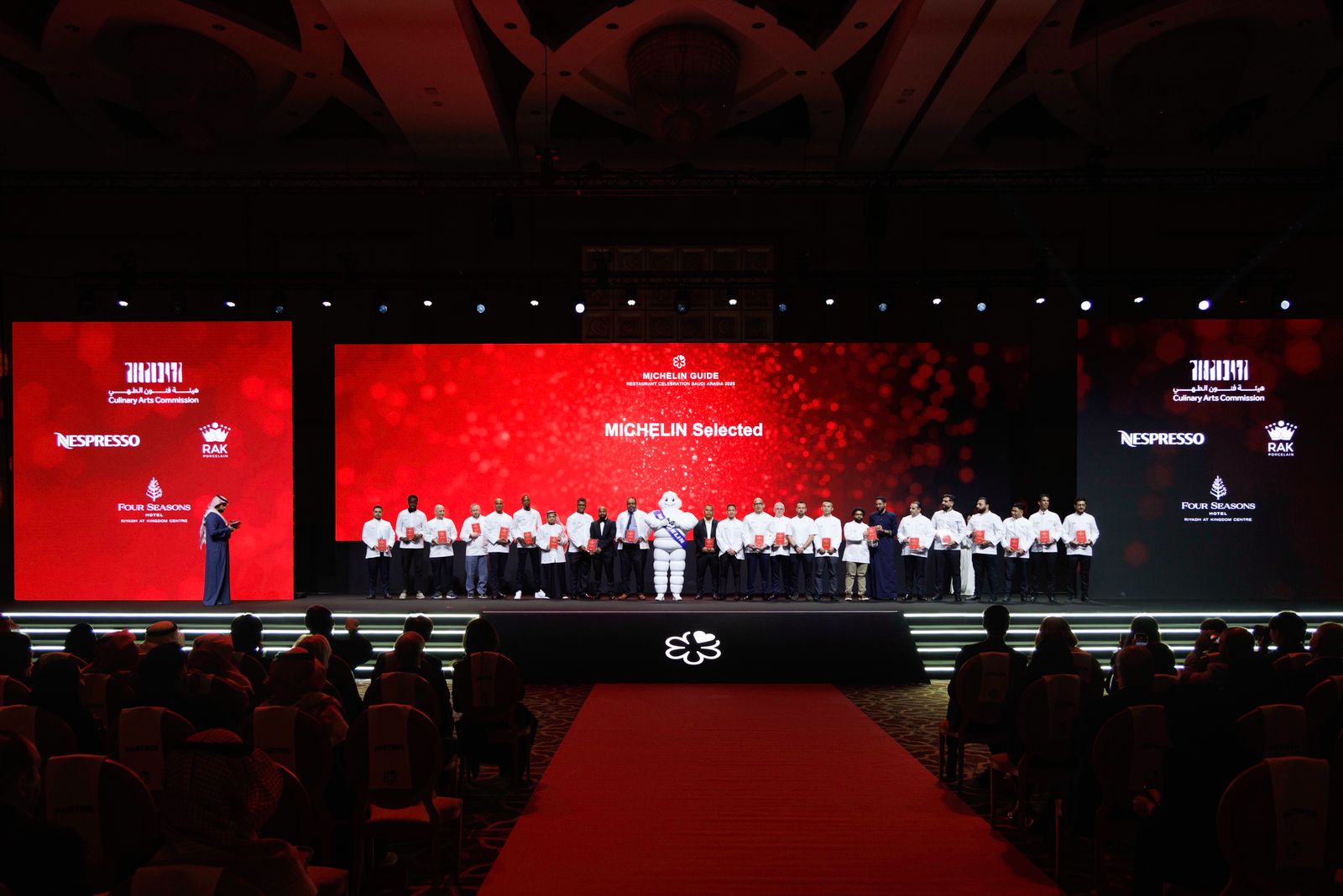 You are currently viewing الإعلان عن 3 جوائز خاصة خلال احتفال دليل ميشلان للمطاعم 2026 في السعودية