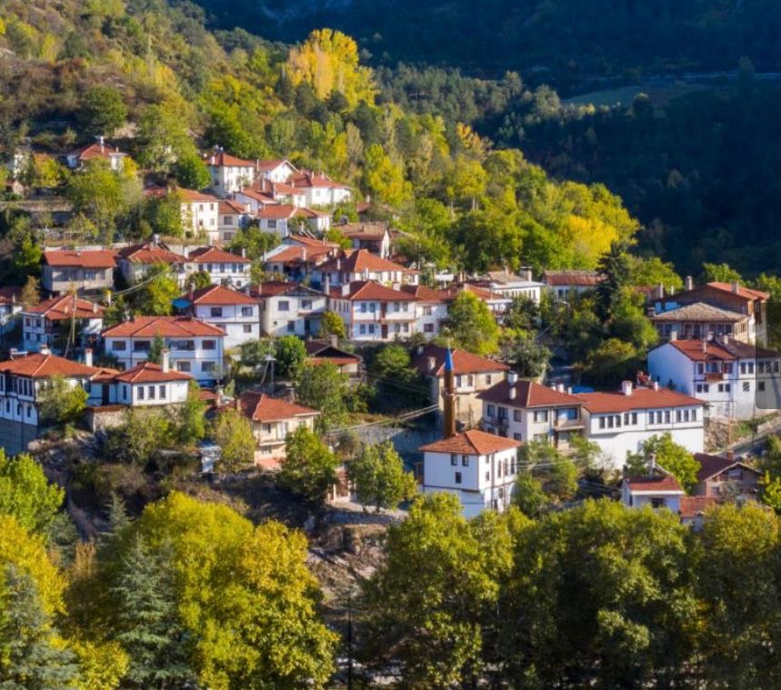 You are currently viewing سحر الشتاء يتلألأ على ساحل البحر الأسود التركي… وجهة عالمية لعام 2026