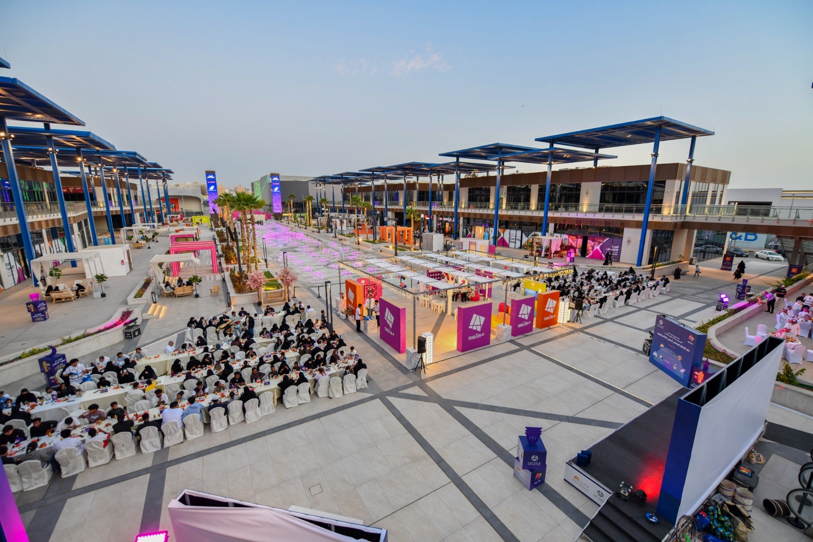 You are currently viewing برعاية الأمير سعود بن جلوي.. سوق7 يستضيف الأيتام وذويهم في الإفطار الرمضاني