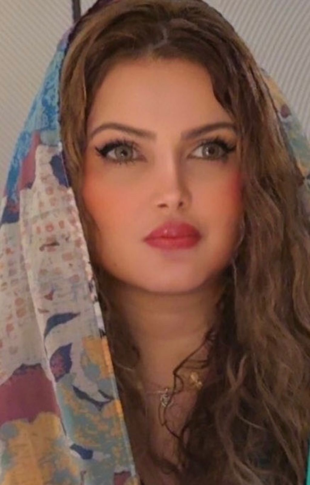You are currently viewing سحاب عبدالله… فتاة سعودية من الطراز الذهبي تسعى لصناعة تأثير إعلامي هادف