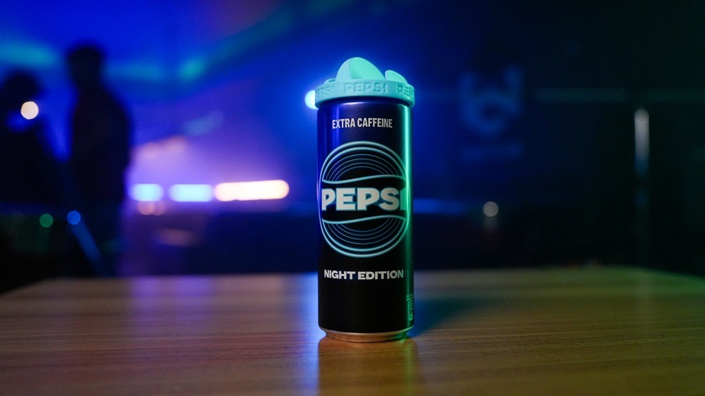 You are currently viewing PEPSI® INTRODUCES LIMITED-EDITION PEPSI® NIGHT EDITION FOR FOOTBALL FANS WHO STAY AWAKE FOR EVERY MINUTE OF THE ACTION