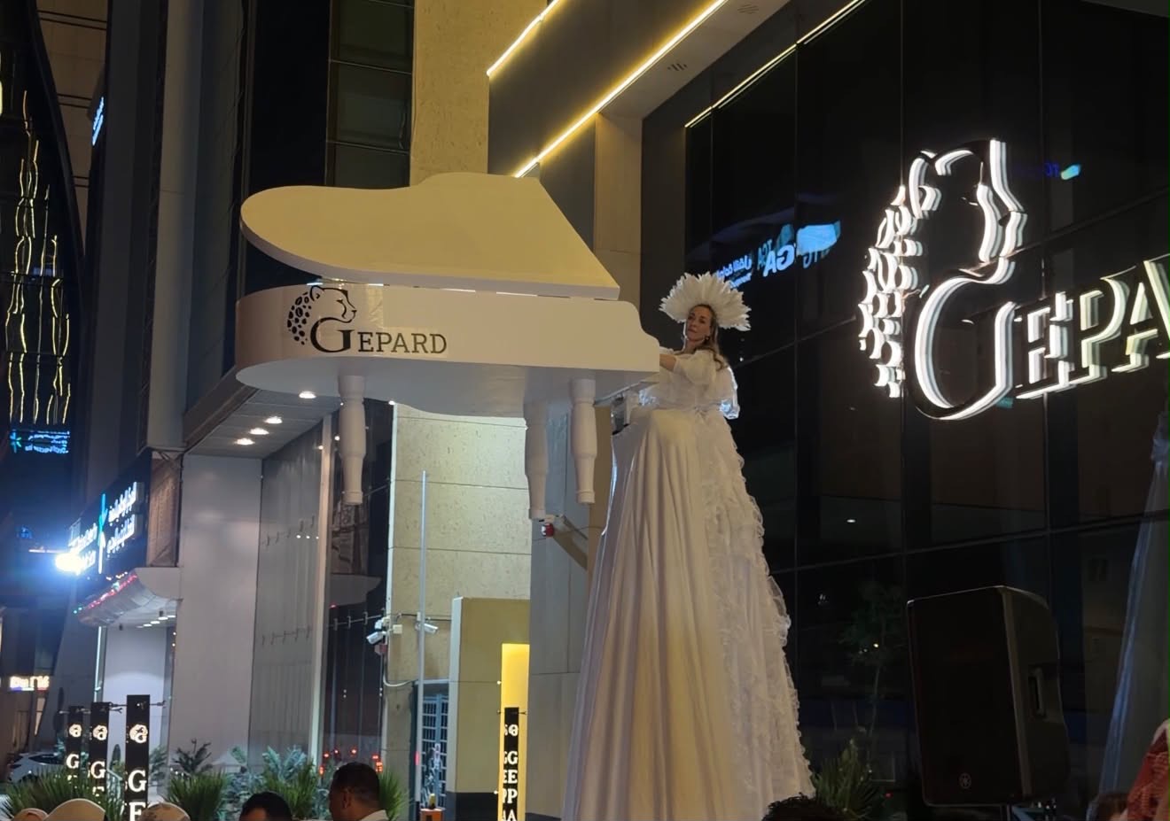You are currently viewing Gepard Coffee Opens in Riyadh, Offering a Unique Experience with Panoramic City Views